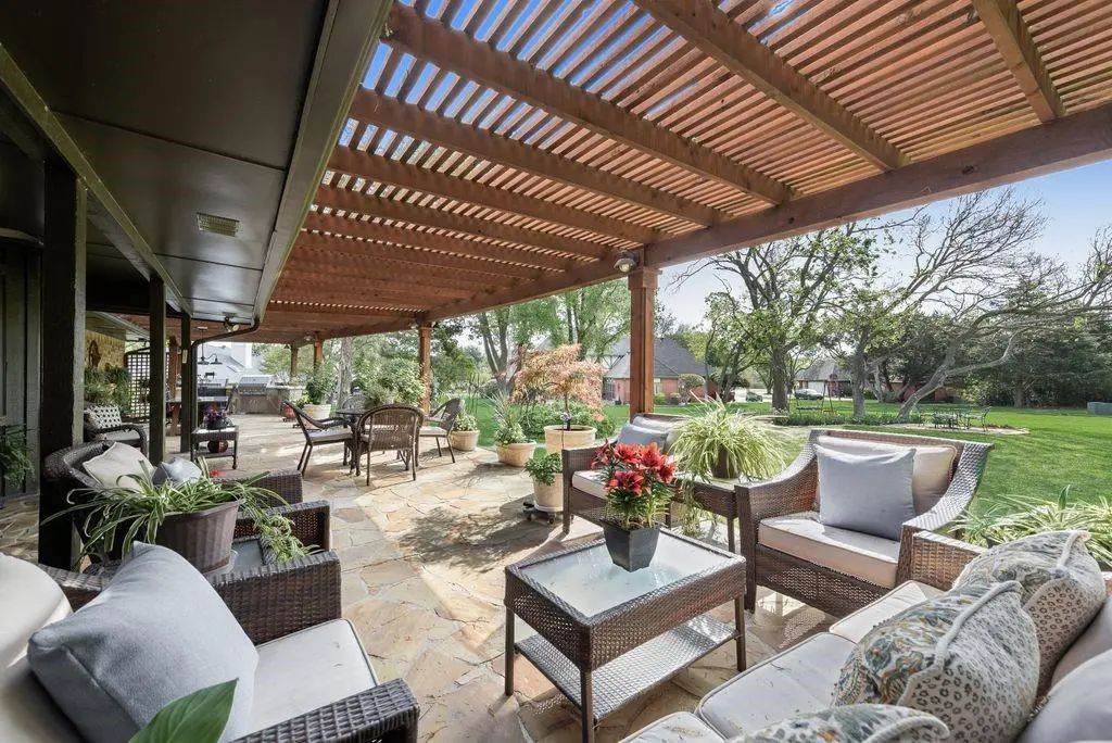 802 Riva Ridge, Wylie
