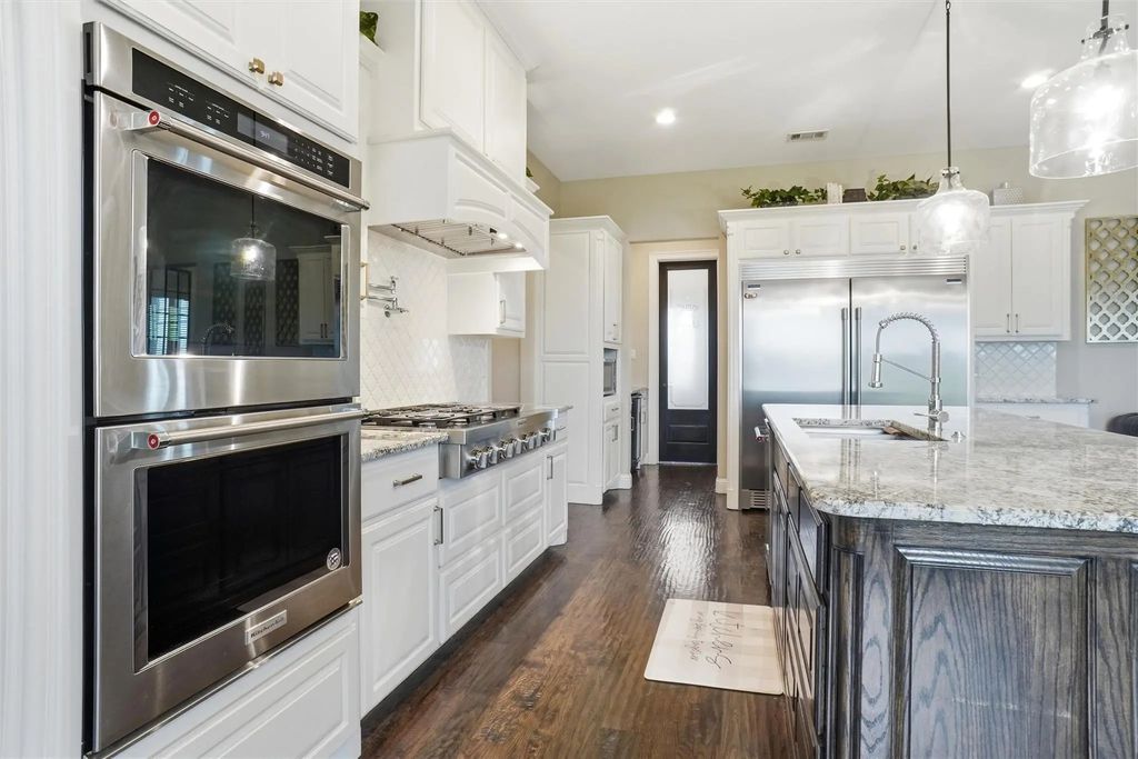 9517 Indian Trail, Sanger
