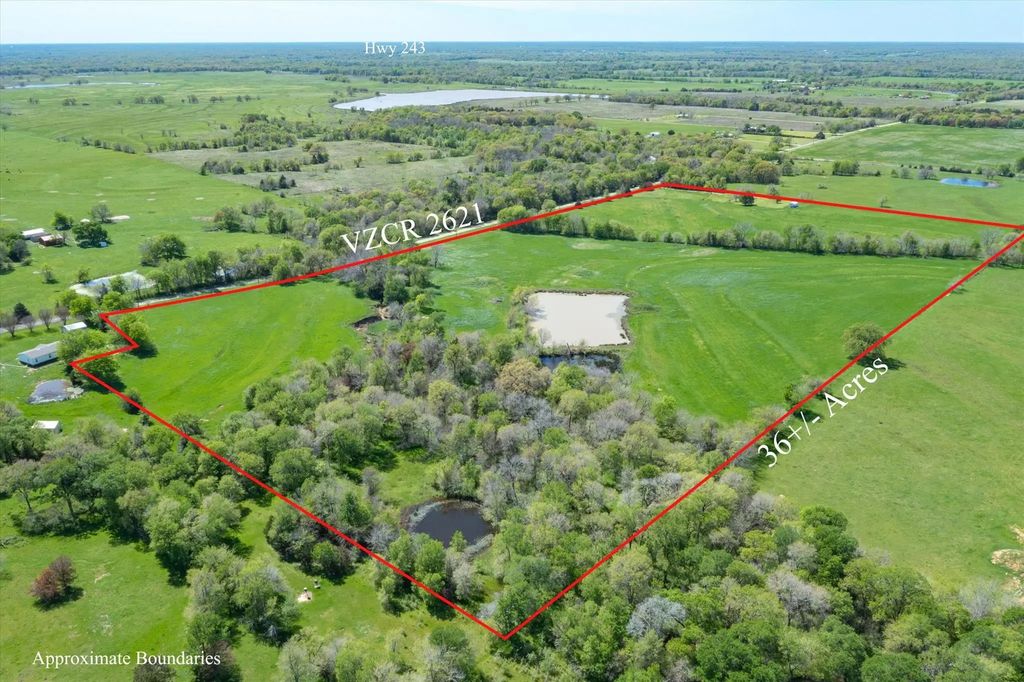 1478 Vz County Road 2621, Wills Point
