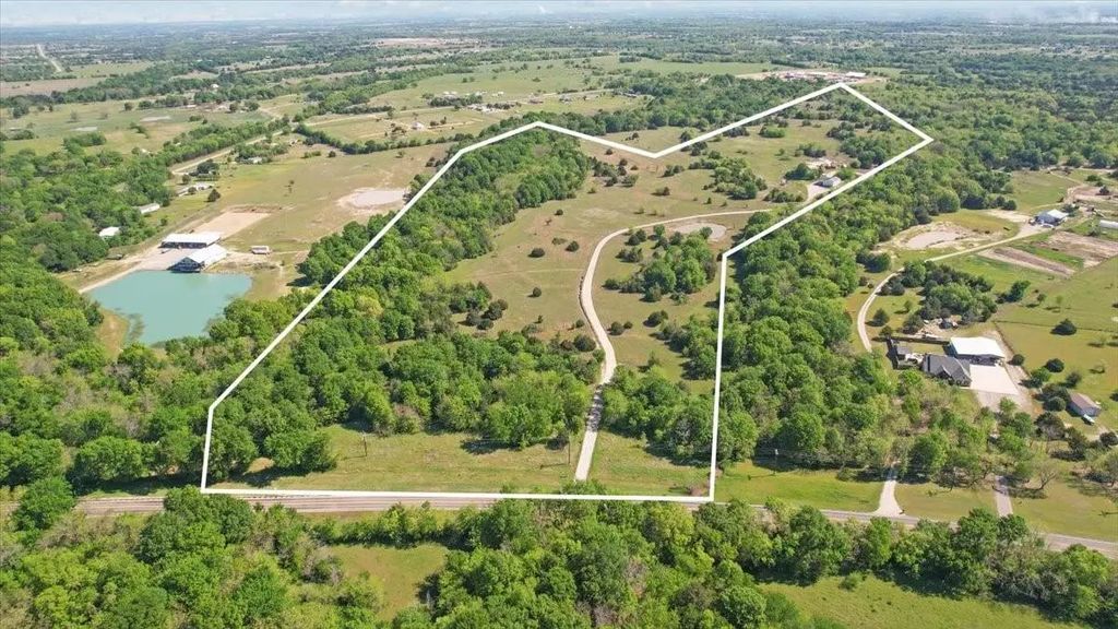 2377 Fm 36 N, Farmersville