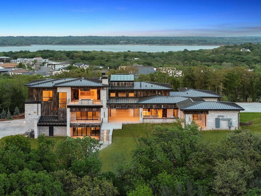 545 W Bob Jones Road, Southlake