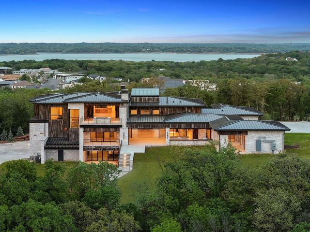 545 W Bob Jones Road, Southlake