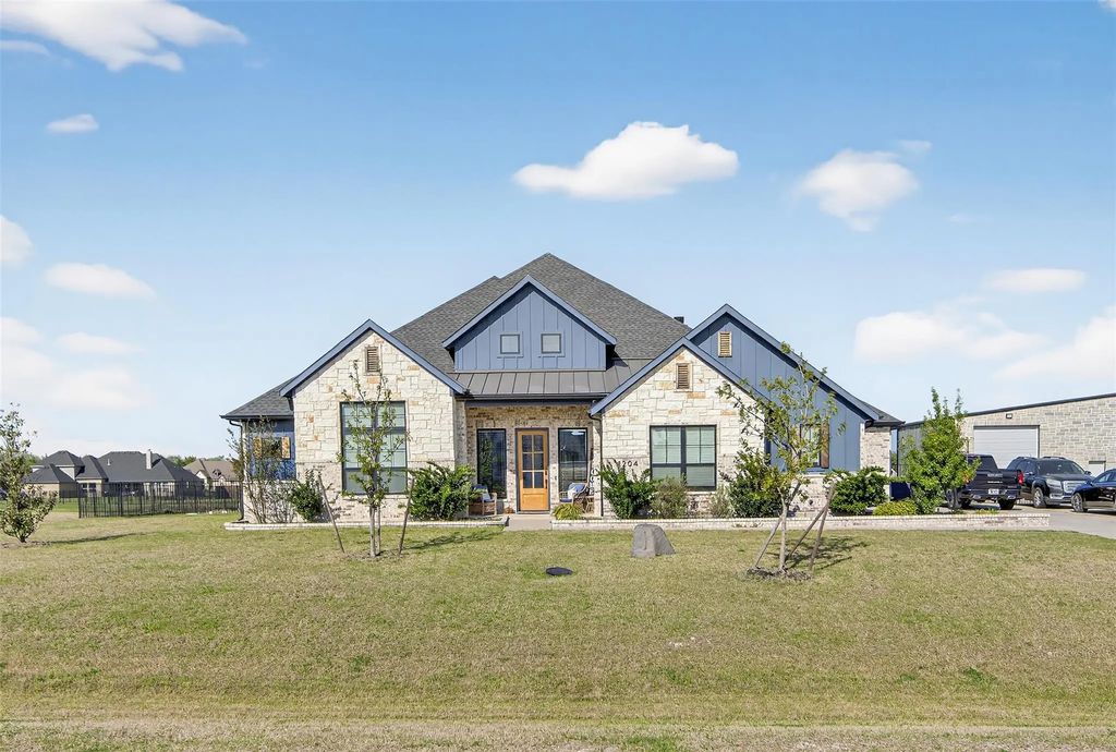1204 Jungle Drive, Forney