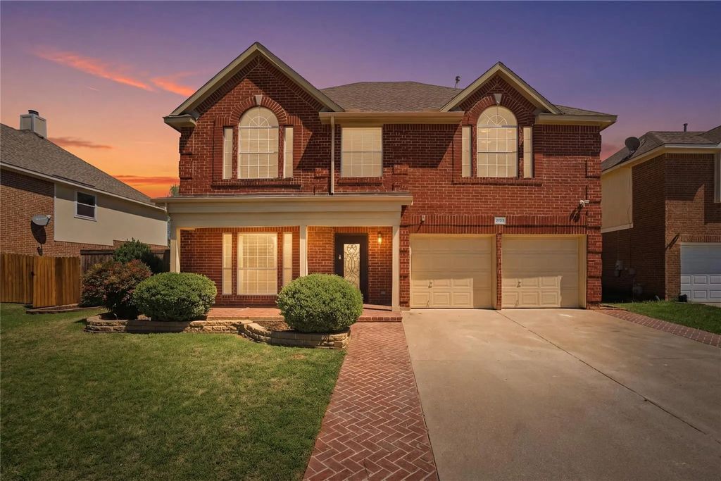 2133 Rustic Ridge Drive, Keller