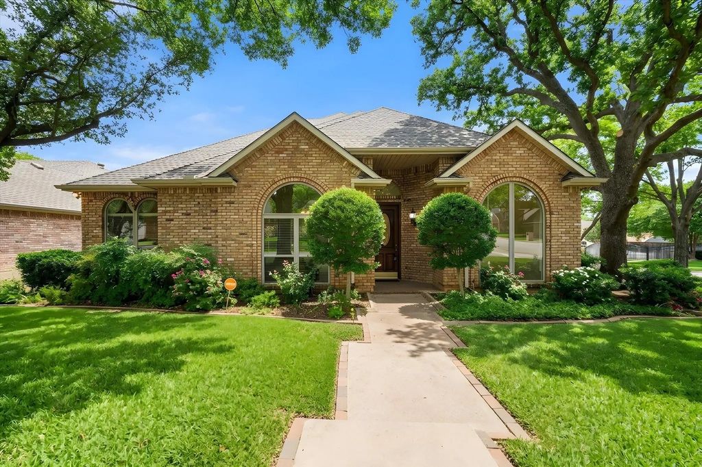 5200 Independence Avenue, Arlington