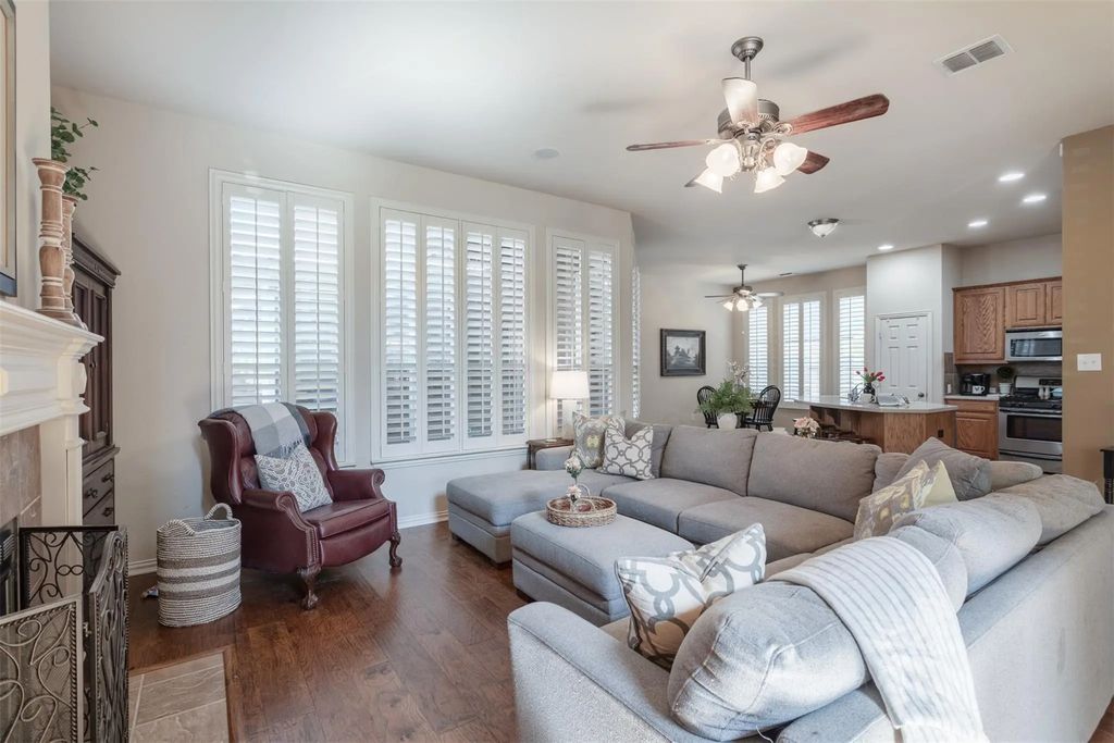 2705 Kennedy Drive, Melissa
