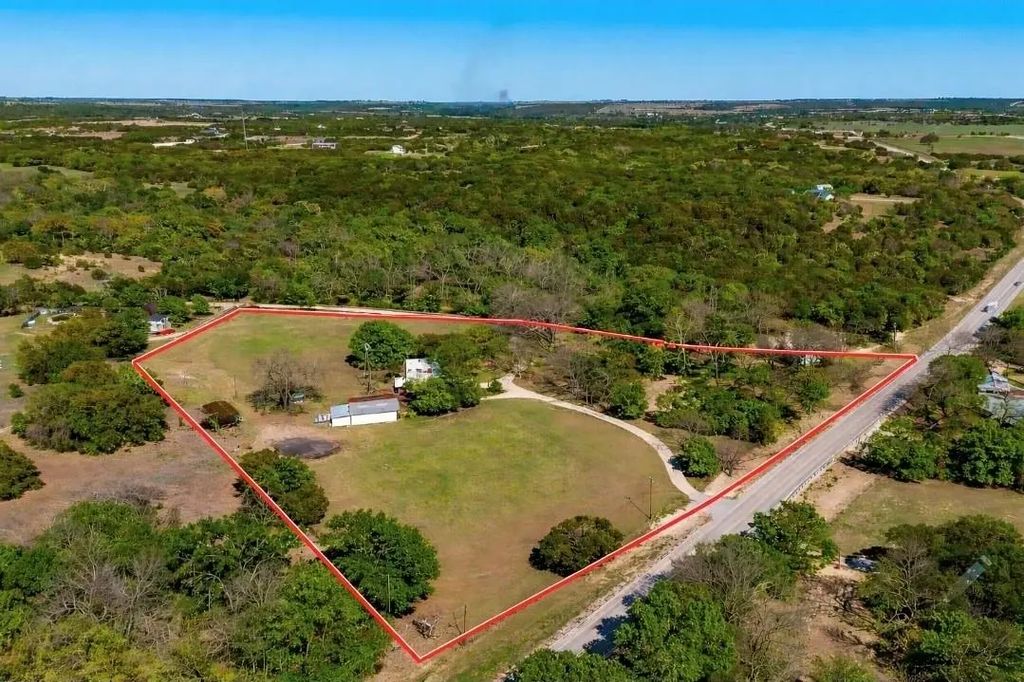 8216 Cleburne Highway, Granbury