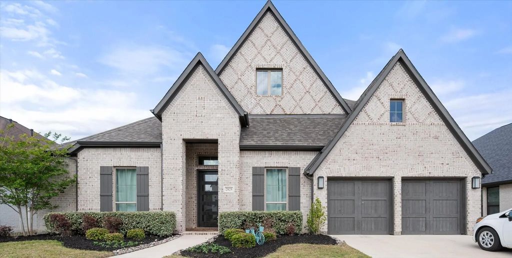 2829 Midlake Drive, Midlothian
