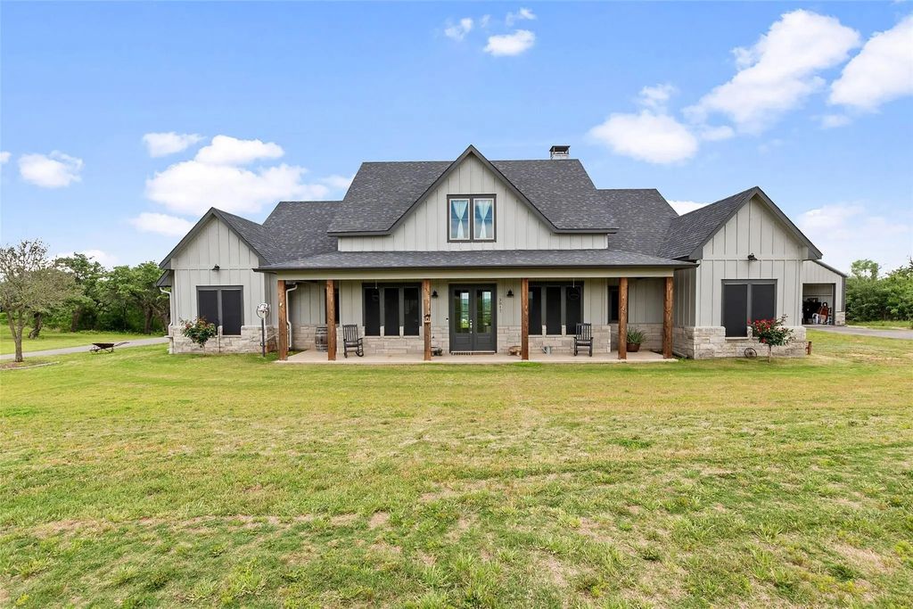 3017 Shooting Star Court, Graford