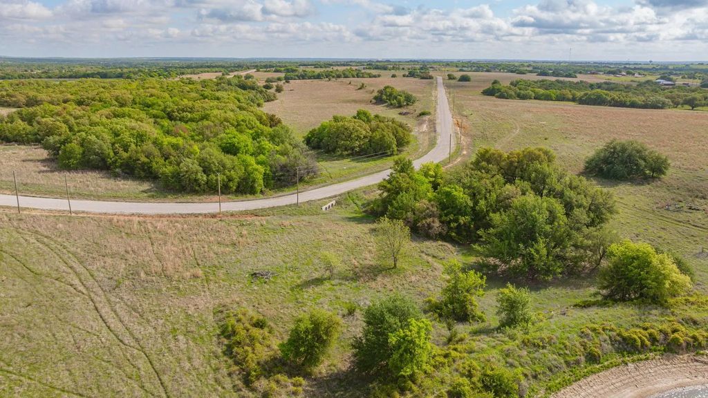 Tract 14 State Avenue, Stephenville