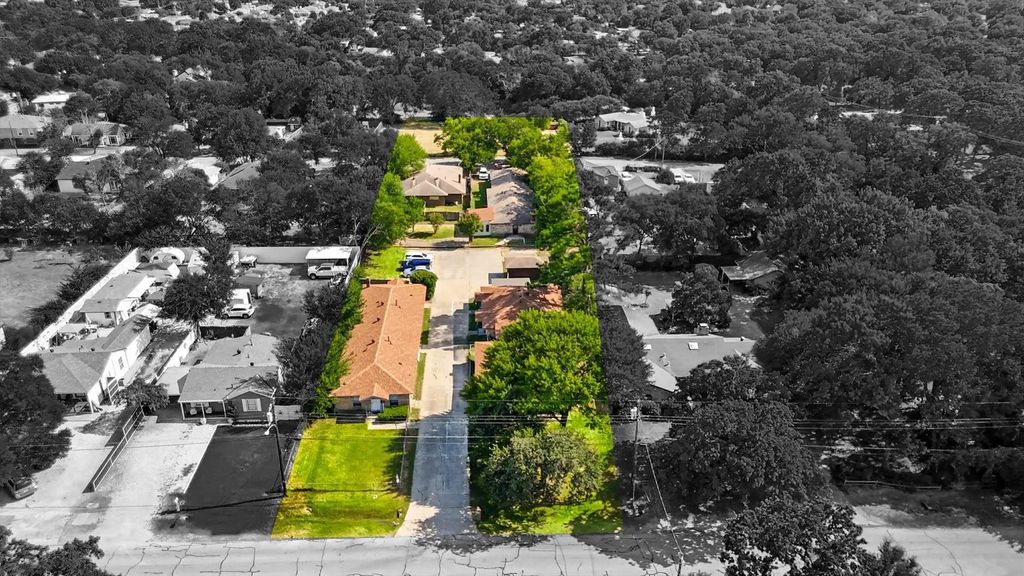 1516 W 7th Street, Irving
