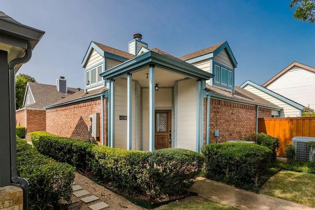 4124 Hollow Oak Drive, Dallas