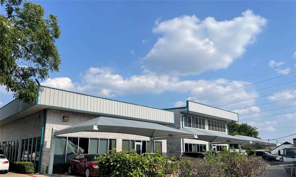 400 E Pioneer Drive, Irving