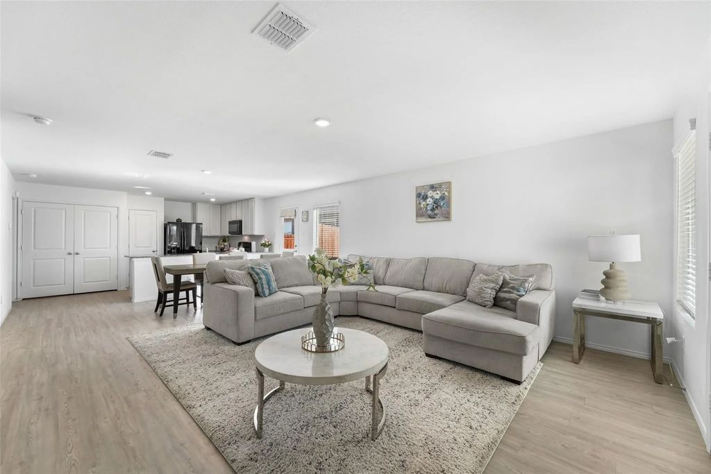 1905 Wild Orchard Lane, Crandall