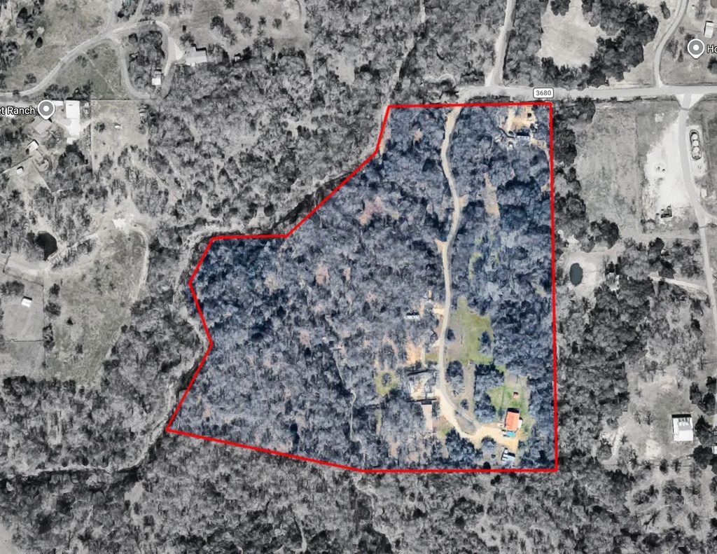 813 County Road 3680, Paradise