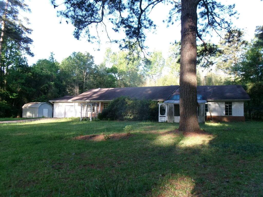 5210 S Lakeshore Drive, Shreveport