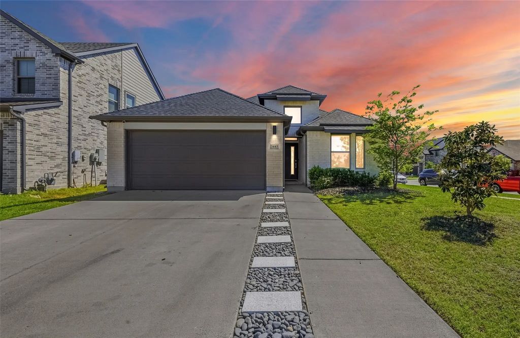 3443 Flatiron Drive, Royse City