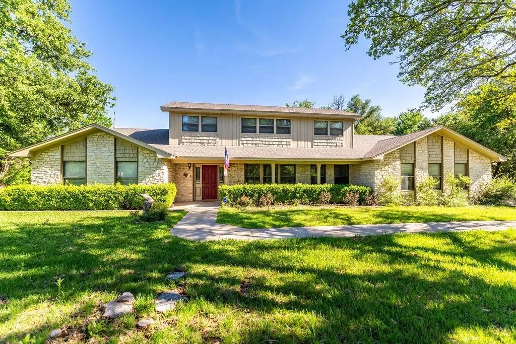 663 Coxs Oak Valley Road, Waco