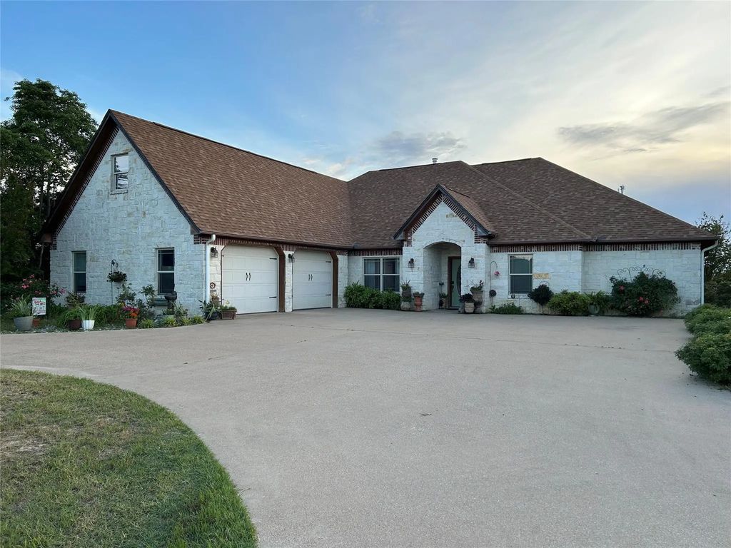 214 Vz County Road 4411, Ben Wheeler