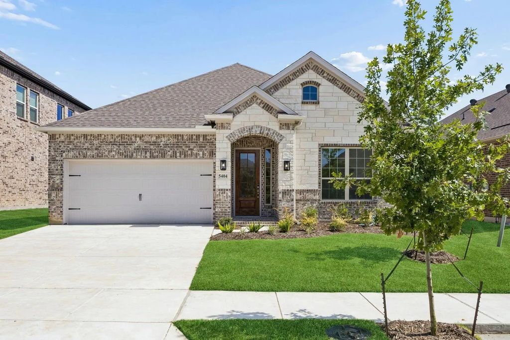5404 Century Lake Lane, Denton