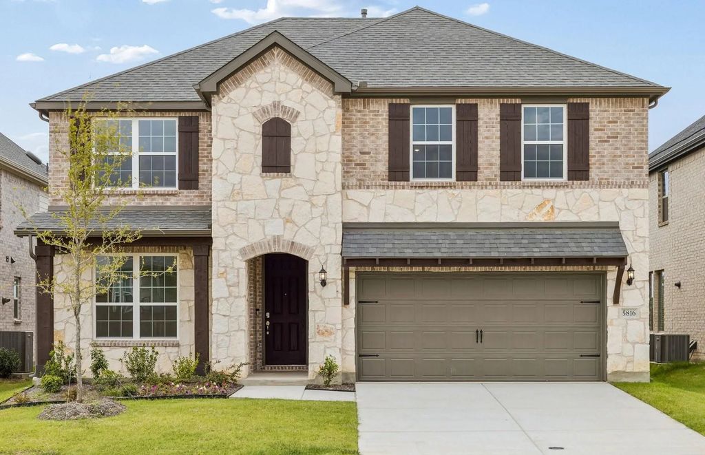 5816 Blackwell Avenue, Pilot Point