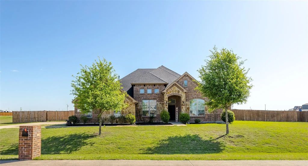 1130 Yukon Boulevard, Waxahachie