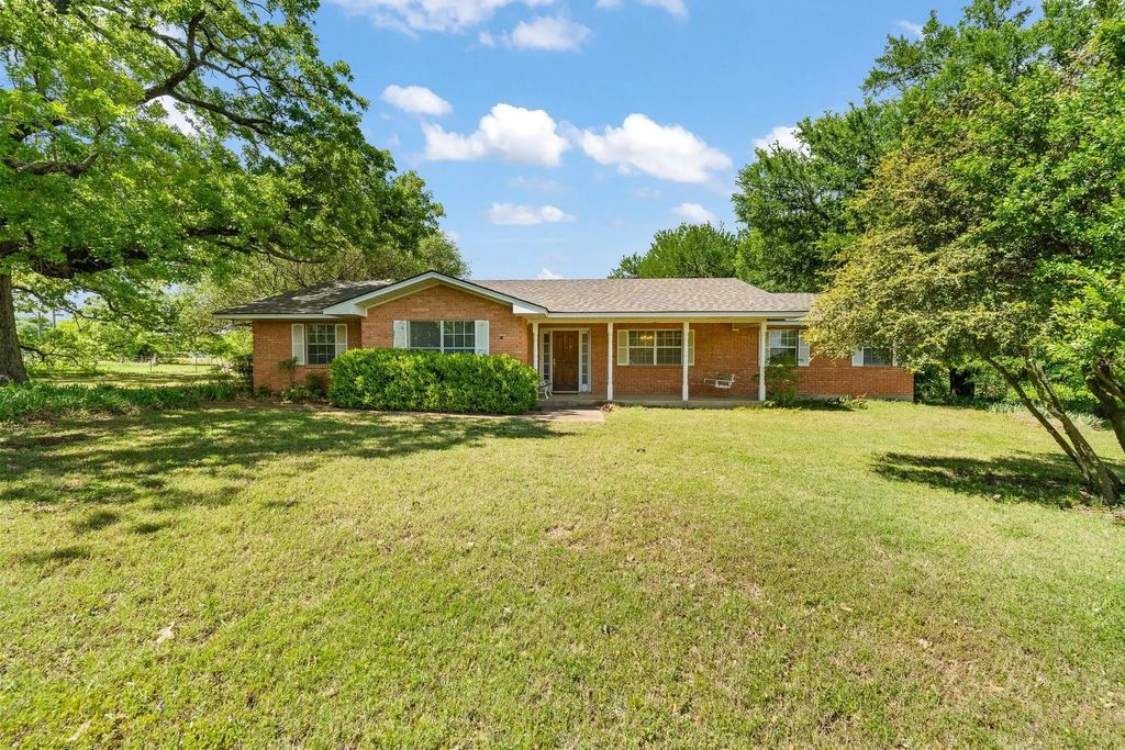 6265 County Road 305, Grandview