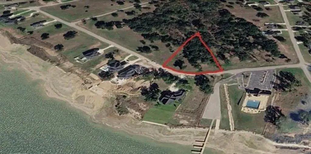 1579 Shoreline Drive, Mabank