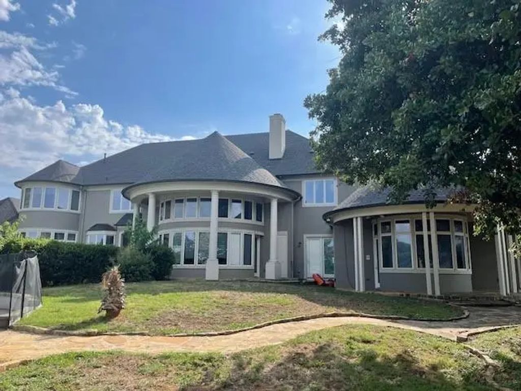 1900 Durance Court, Corinth