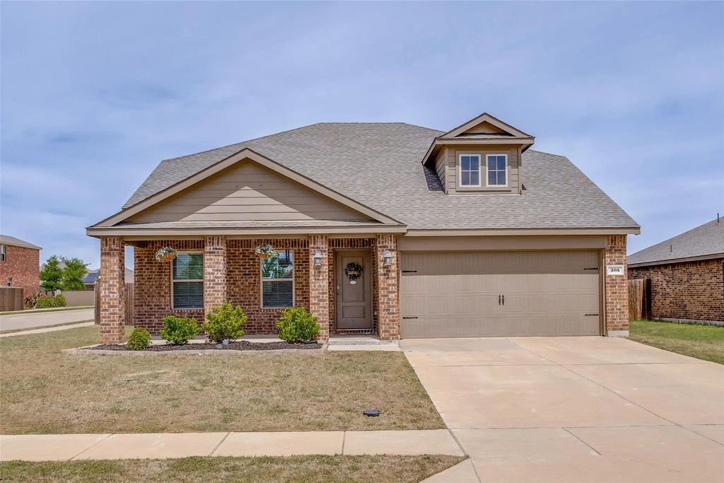 305 Ginger Avenue, Anna