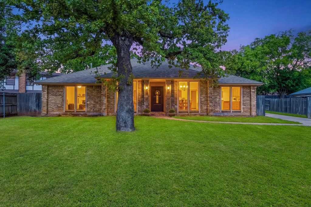 517 E Beady Road, Arlington