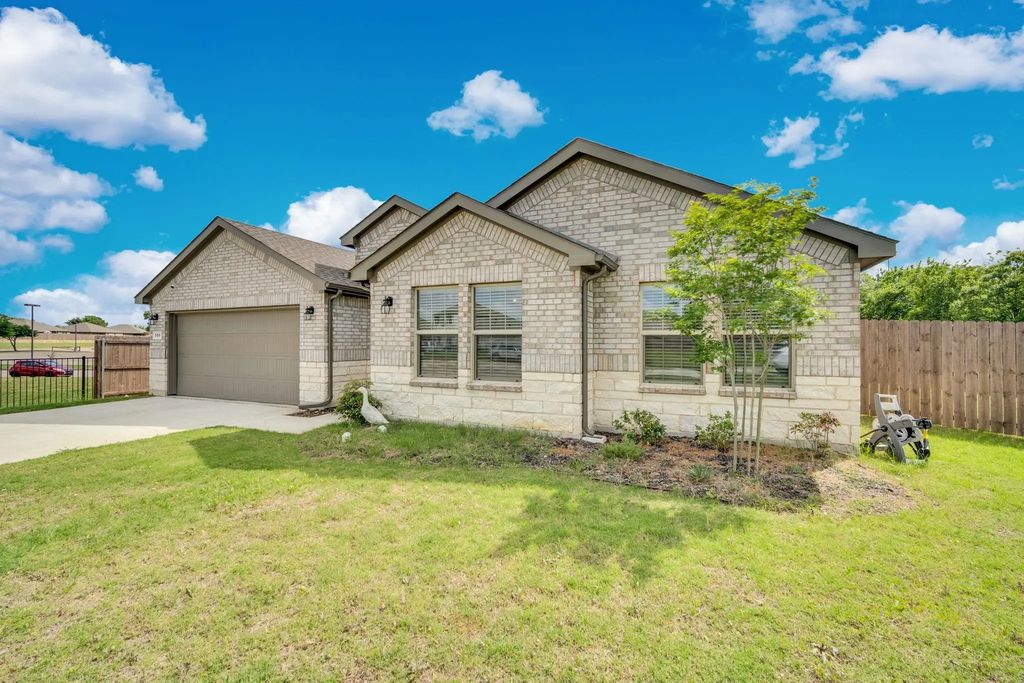 500 Jolie Court, Joshua