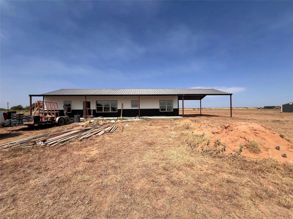 4037 Private Road 4284, Hawley