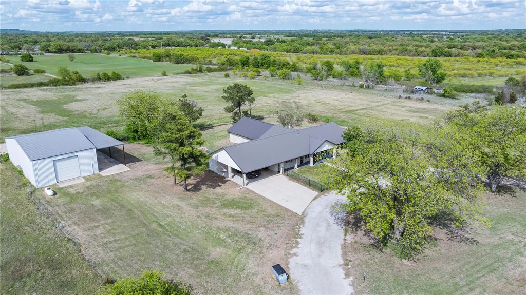 13158 Hwy 36, Cross Plains