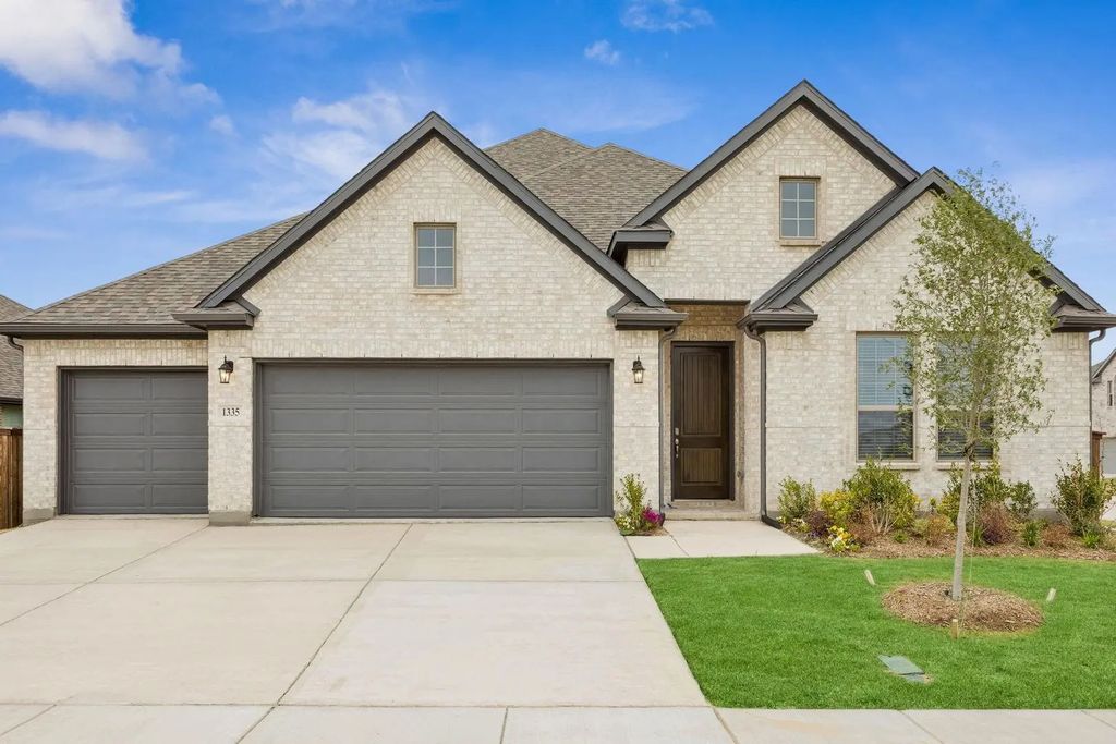 1335 Chisos Way, Forney