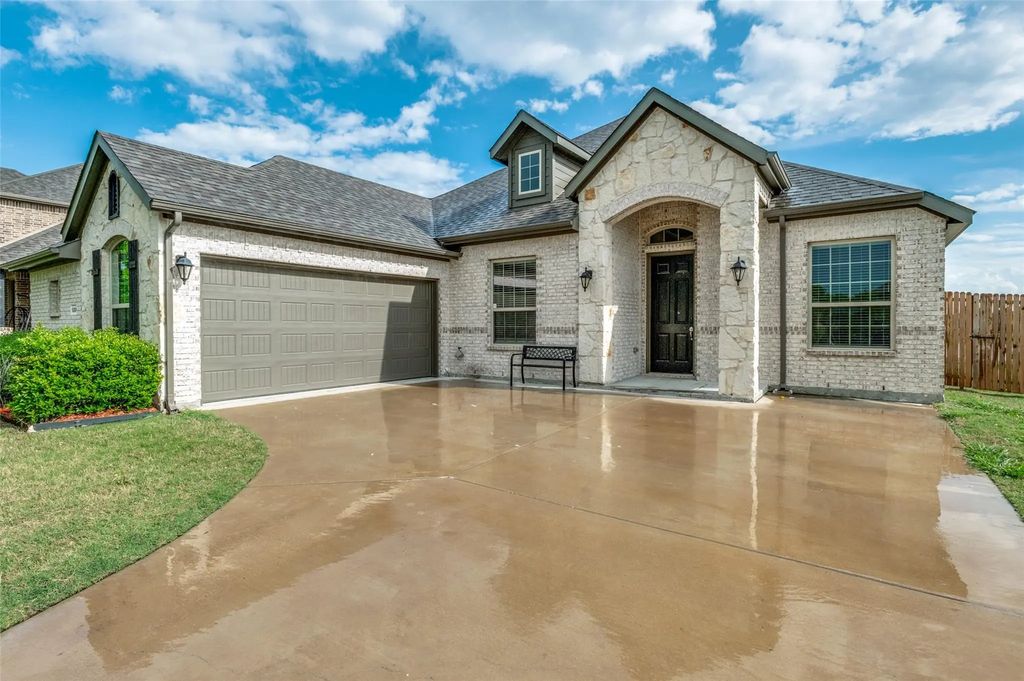 6206 Horizon Drive, Midlothian