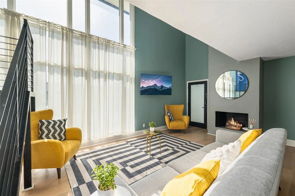 10215 Regal Oaks Drive A, Dallas