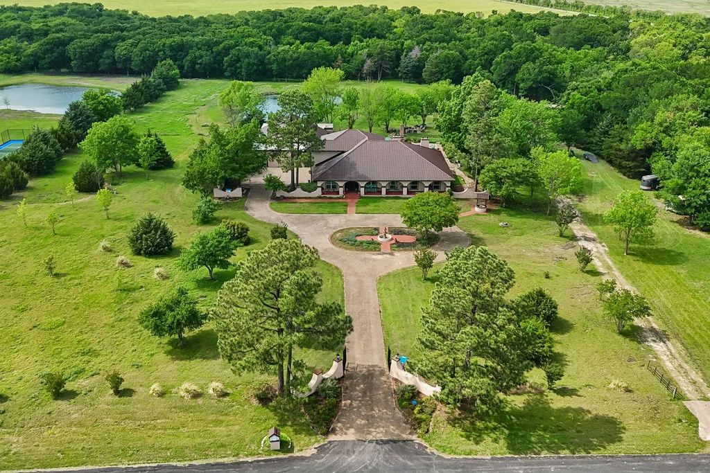 1000 English Road, Rockwall
