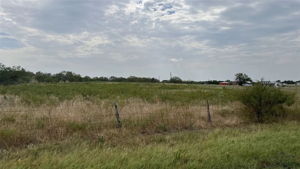 980 Fm 455 E, Sanger