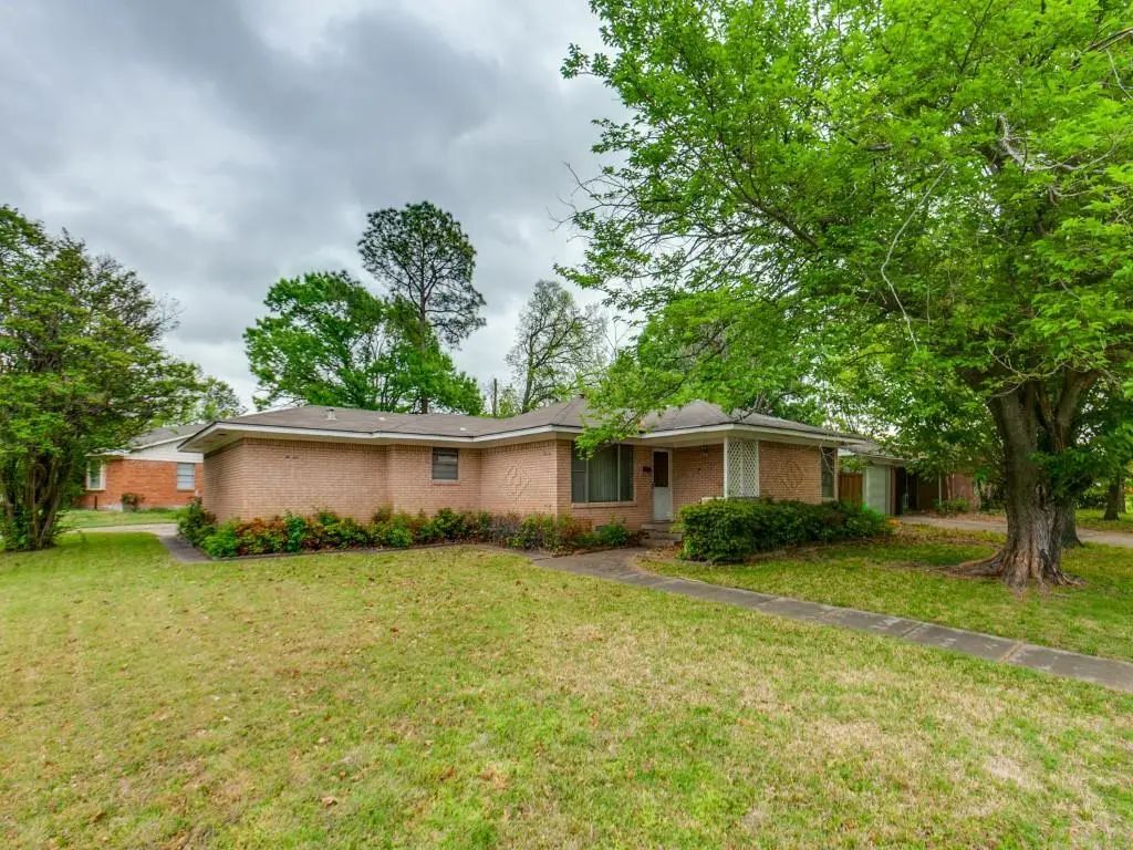 2804 S 5th Street, Garland