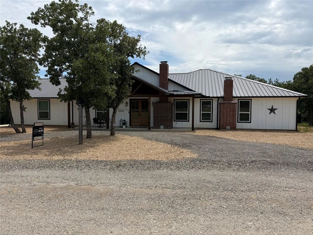129 Whiskey Ranch Road, Runaway Bay