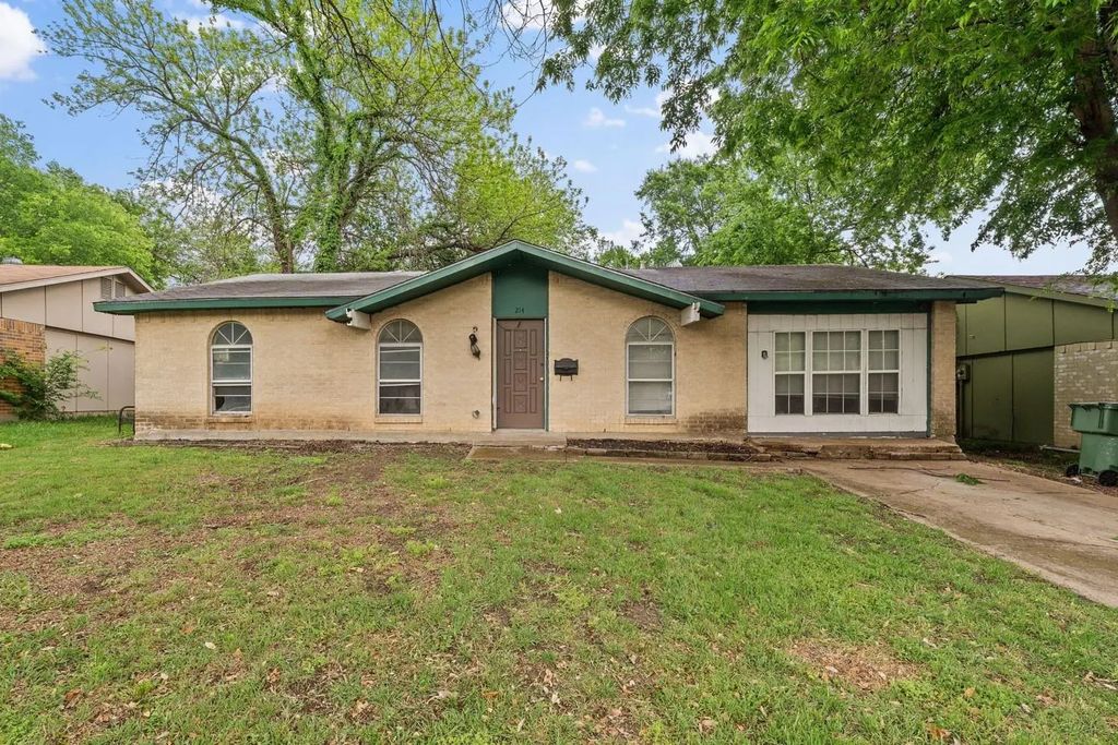 214 Independence Drive, Garland