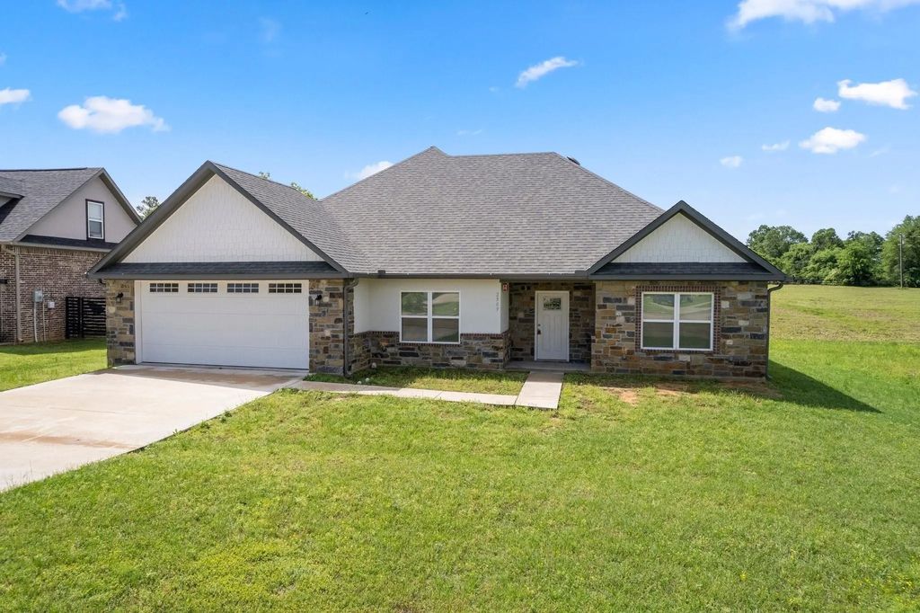 2909 Blue Heron Circle, Mount Pleasant