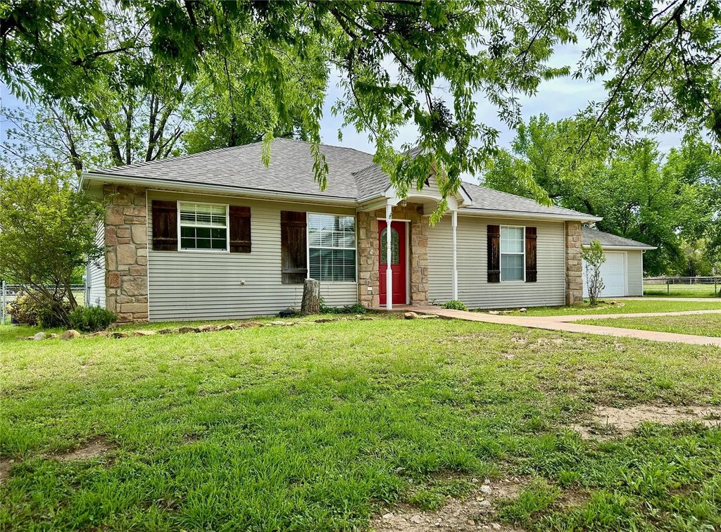 1308 Willis Street, Brownwood