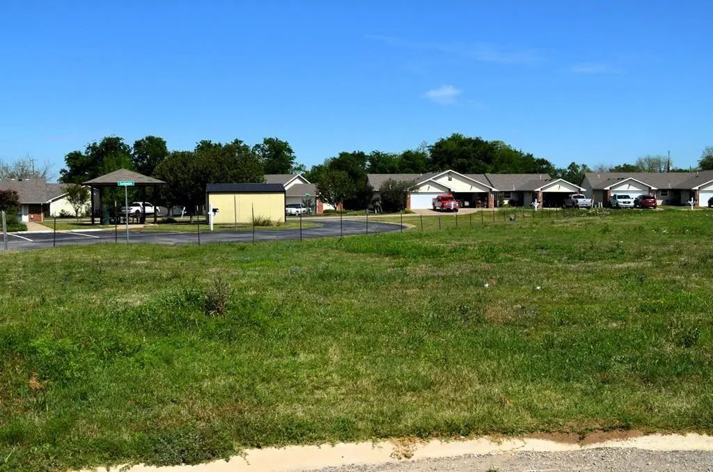 206 Preston Circle, Mabank