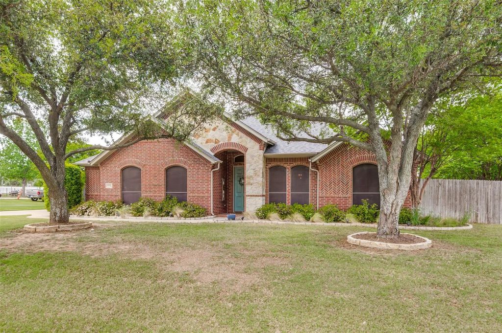 12332 Wagon Bow Drive, Burleson