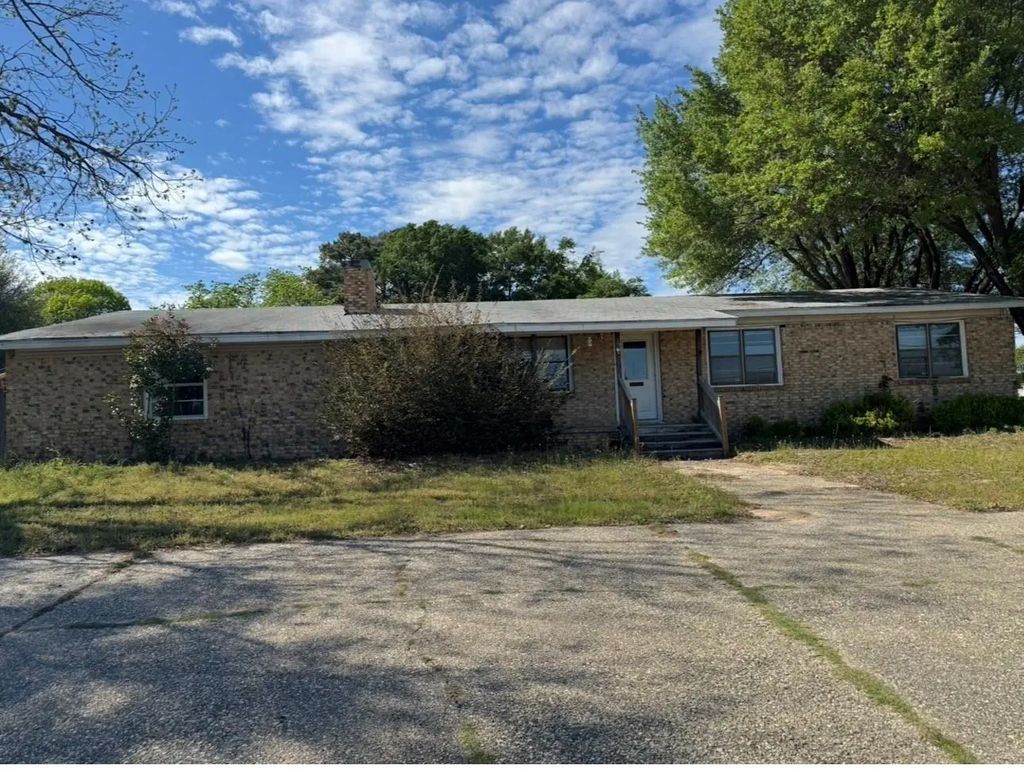 103 Pearl Street, Lindale