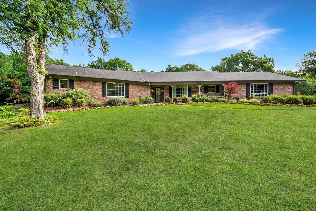 3725 County Road 0004, Corsicana