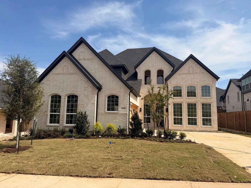 16502 W Pelican Hill Lane, Frisco