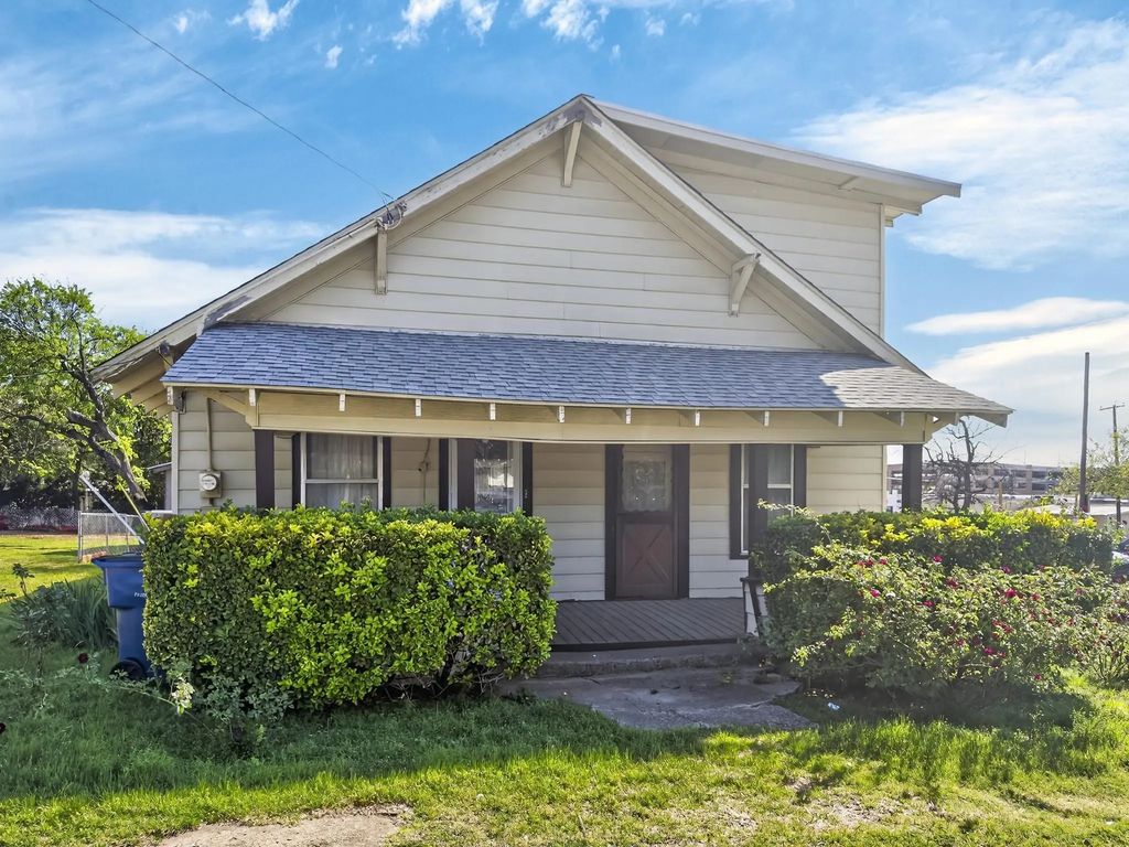 7011 Oak Street, Frisco